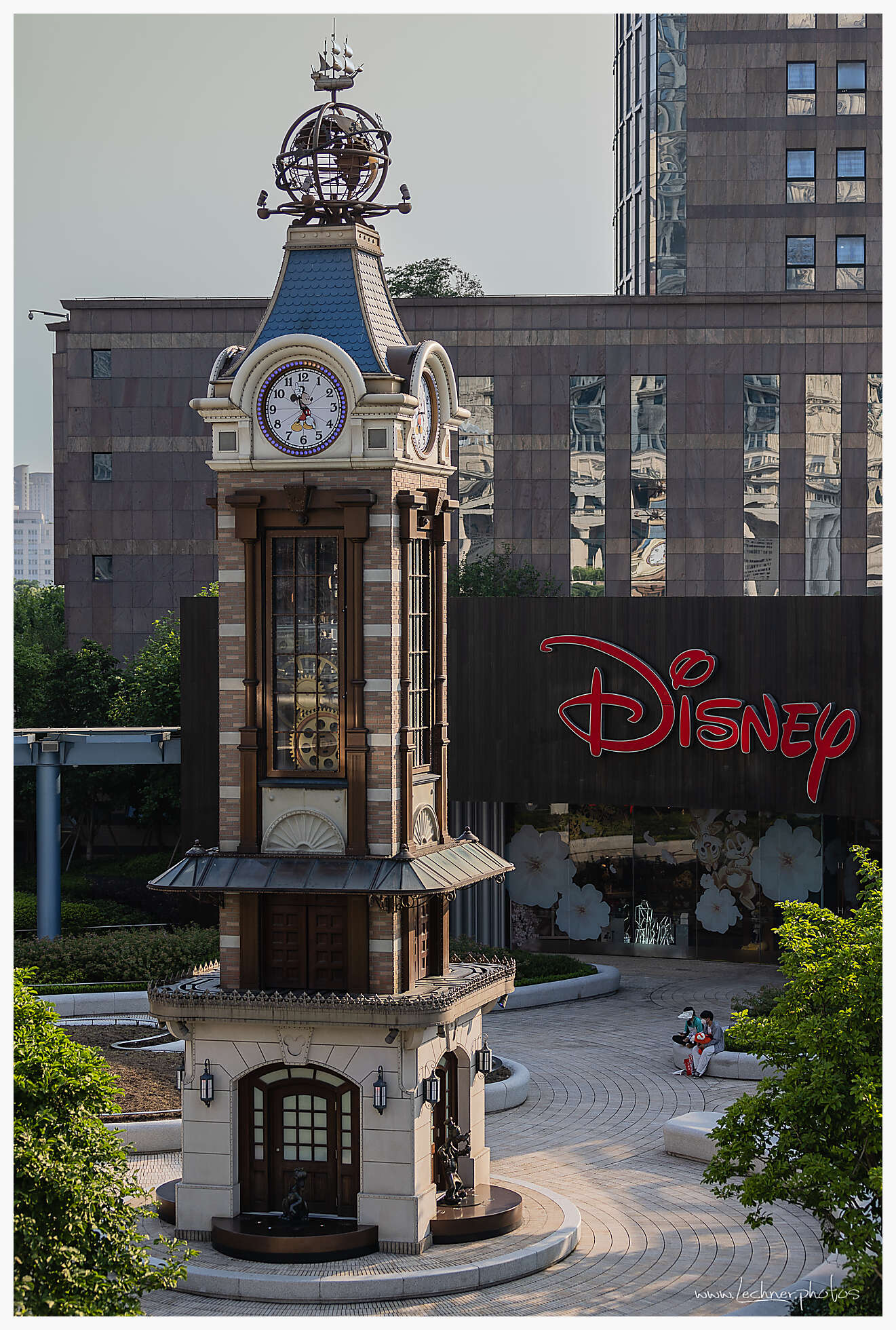 Disney clock